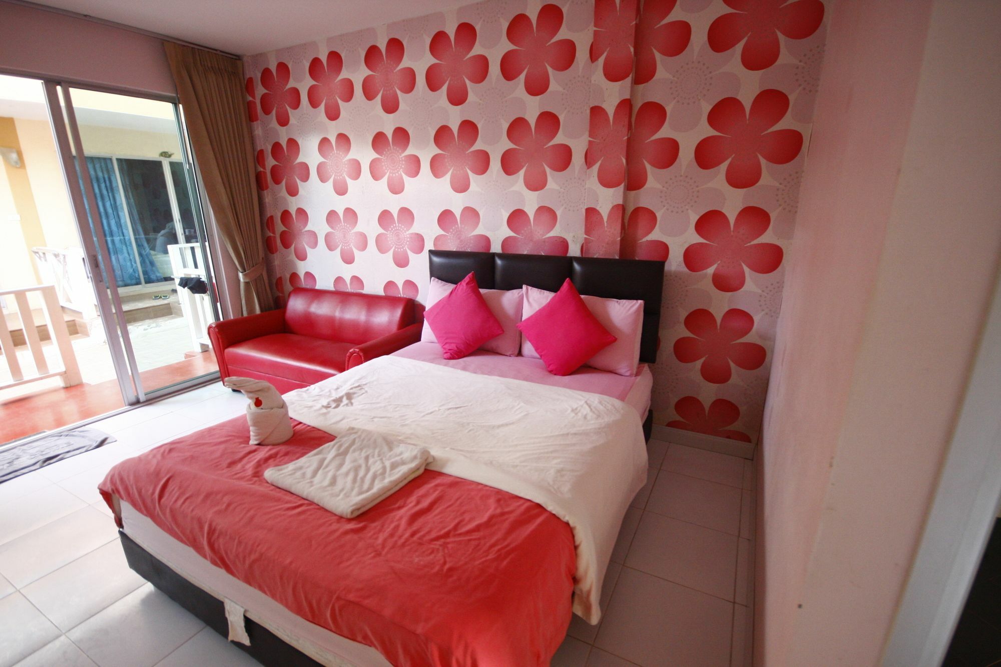 Tawaen Beach Resort Koh Larn Eksteriør billede