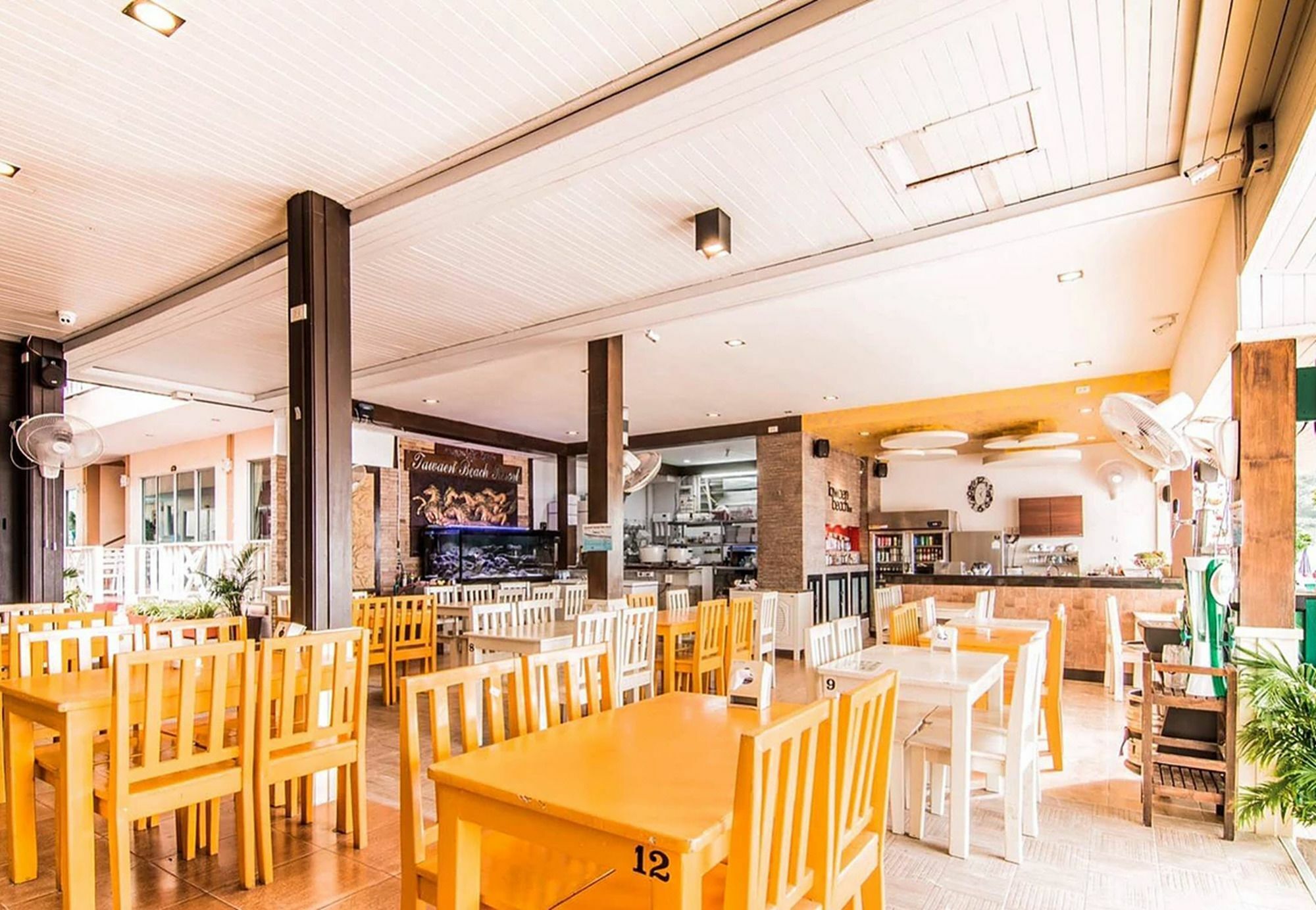 Tawaen Beach Resort Koh Larn Eksteriør billede