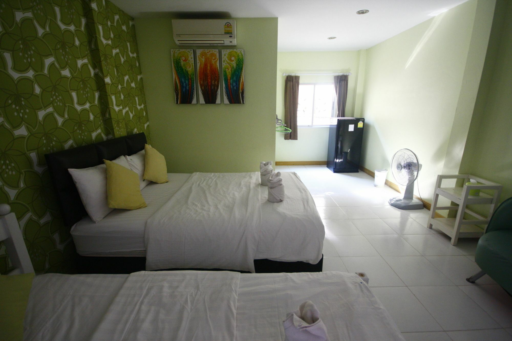 Tawaen Beach Resort Koh Larn Eksteriør billede