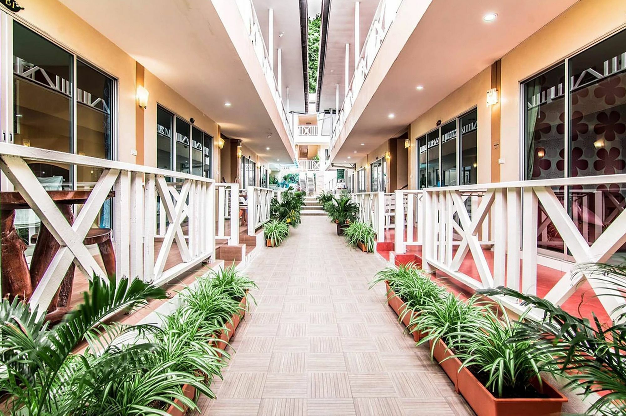 Tawaen Beach Resort Koh Larn Eksteriør billede